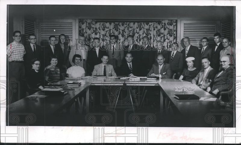 Load image into Gallery viewer, 1958 Press Photo Milwaukee Journal Unitholders Council 15th term - mjb00085
