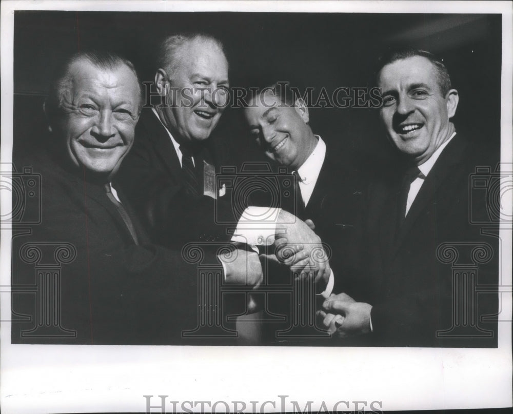 1962 Press Photo Milwaukee Journal 25 Year Club Party Members Shaking Hands- Historic Images