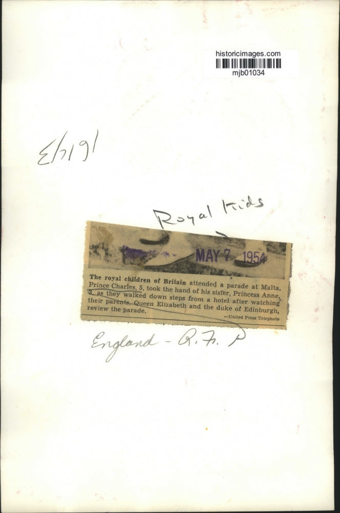 1954 Press Photo Prince Charles and his sister Princess Anne attended a parade