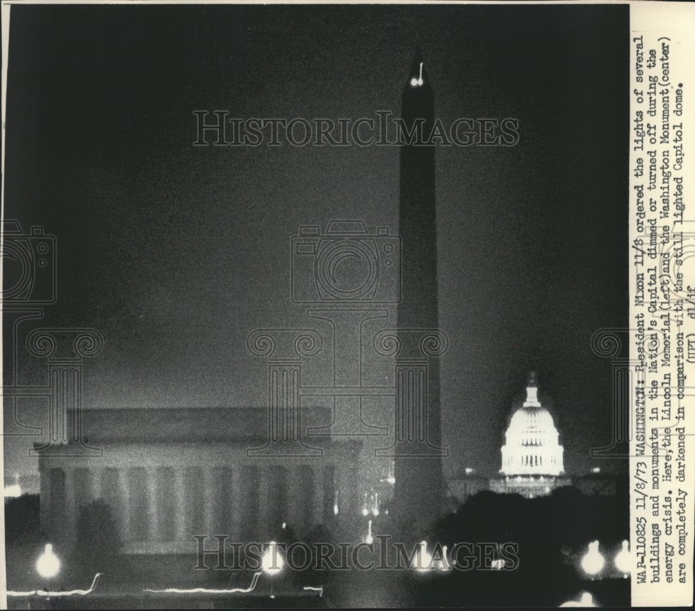 1973 Press Photo Lincoln Memorial, Washington Monument, lights out, Washington.- Historic Images