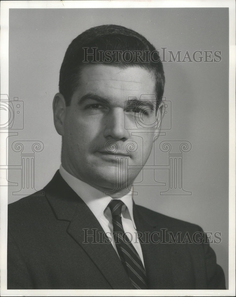 1967 Press Photo William B. Ellis Jr, General Superintendent for Motive Power- Historic Images