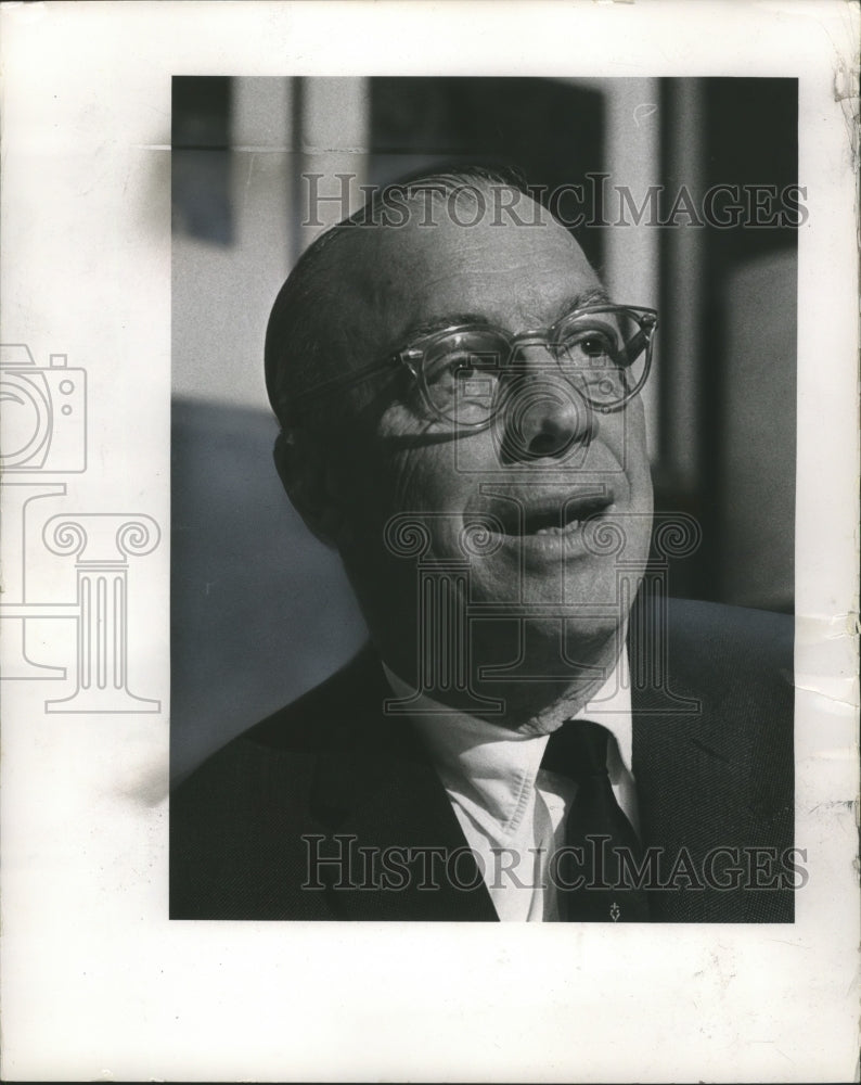 1963 Press Photo Doctor Milton Eisenhower Speaking at a Meeting at John Hopkins- Historic Images