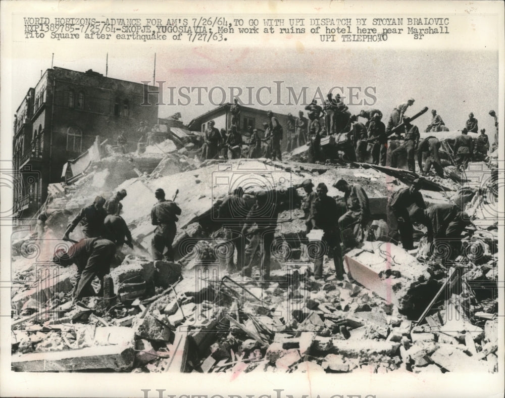 1964 Press Photo Rescuers find survivors after earthquake in Skoplie, Yugoslavia- Historic Images