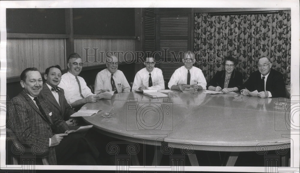 1958 Press Photo Present officers of The Journal Employes' Thrift association
