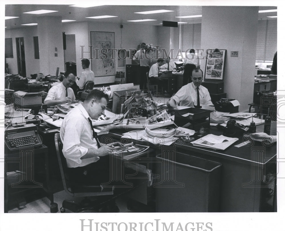 1964 Press Photo Staffers working at Milwaukee Journal in Milwaukee, Wisconsin- Historic Images