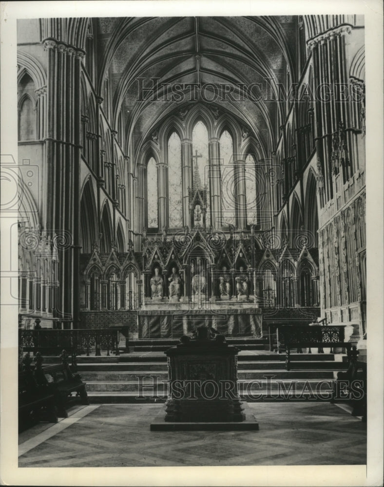 1949 Press Photo London England church Worcester Cathedral undergoing repairs- Historic Images