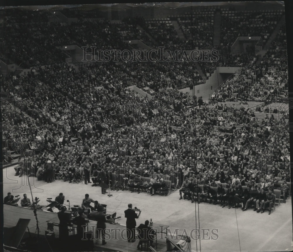  Press Photo Milwaukee Journal Carrier&#39;s Jamboree- Historic Images