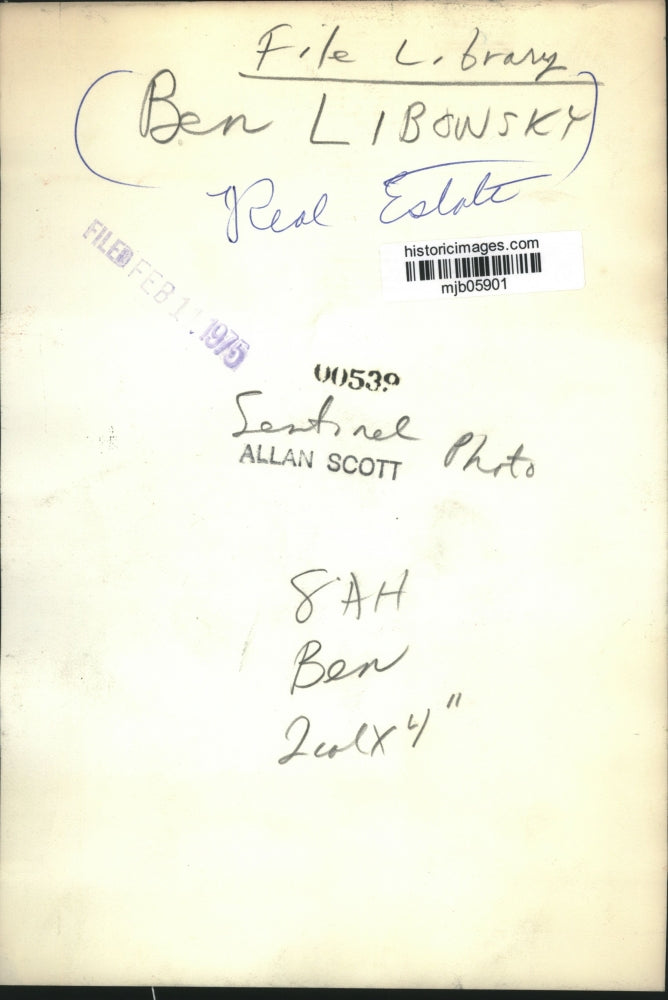 1975 Press Photo Real Estate Agent Ben Libowsky - mjb05901