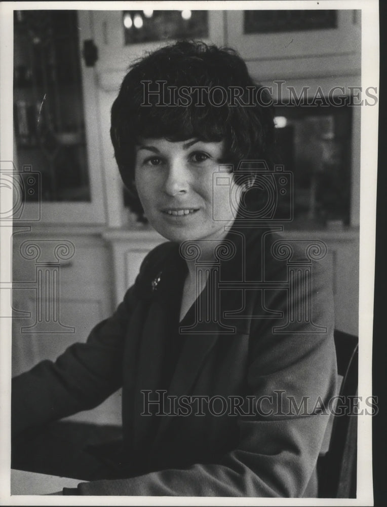 1979 Press Photo Karen Little, Owner of Words Unlimited, Milwaukee- Historic Images