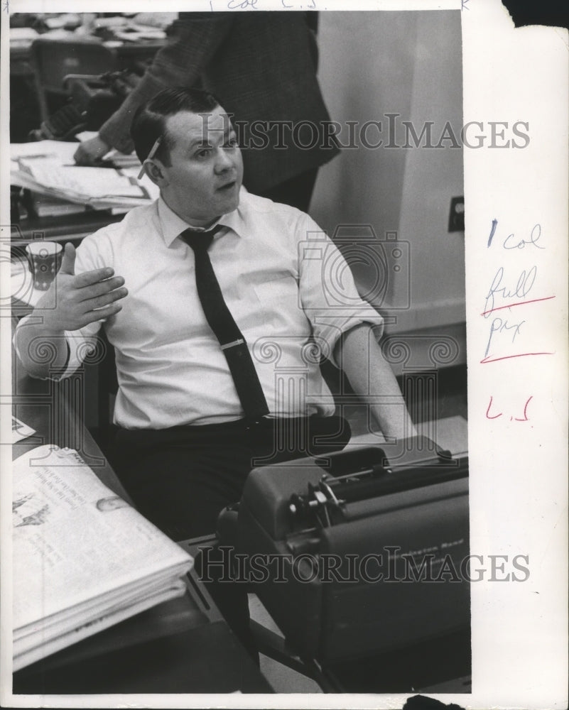 1966 Press Photo George Lockwood, Journal Editor - mjb06331