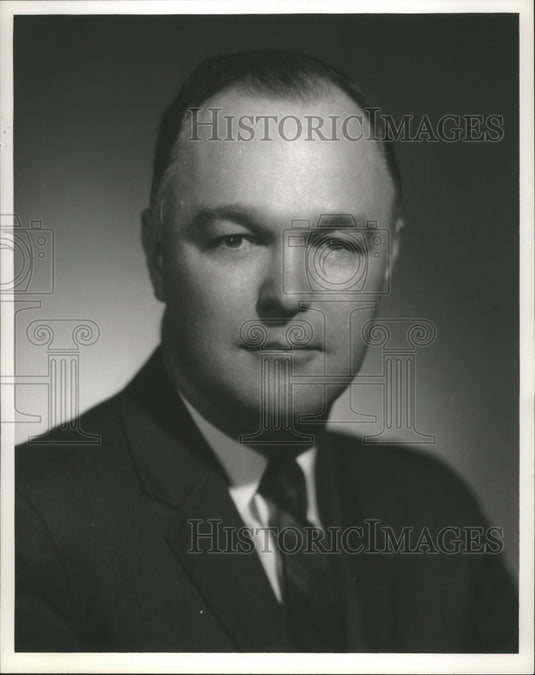 1970 Press Photo Assistant secretary of Falk Corp Arthur Libby - mjb06523