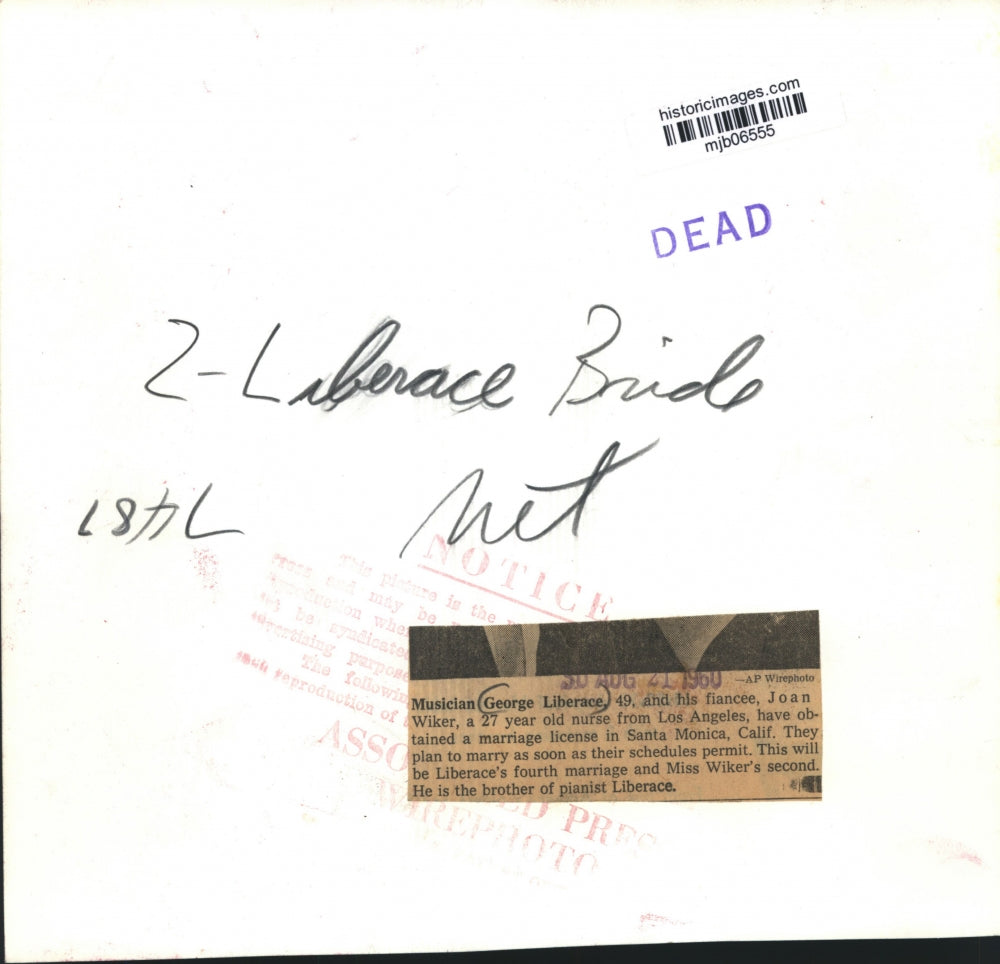 1960 Press Photo Musician George Liberace & his fiancee Joan Wiker in California