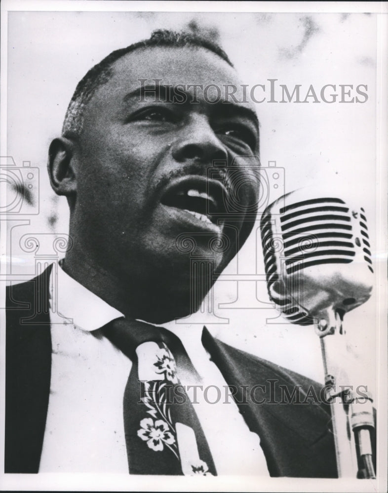 1955 Press Photo Claude Lightfoot, Illinois Communist party member, to be tried.- Historic Images