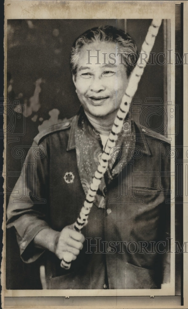 1973 Press Photo Cambodia President Lon Nol at refugee camp near Pnompenh.  - Historic Images