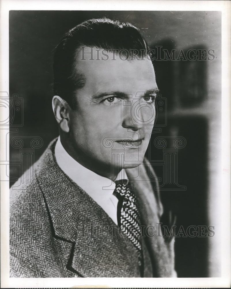 1946 Press Photo John Loder in program &quot;Hour of Mystery&quot;- Historic Images