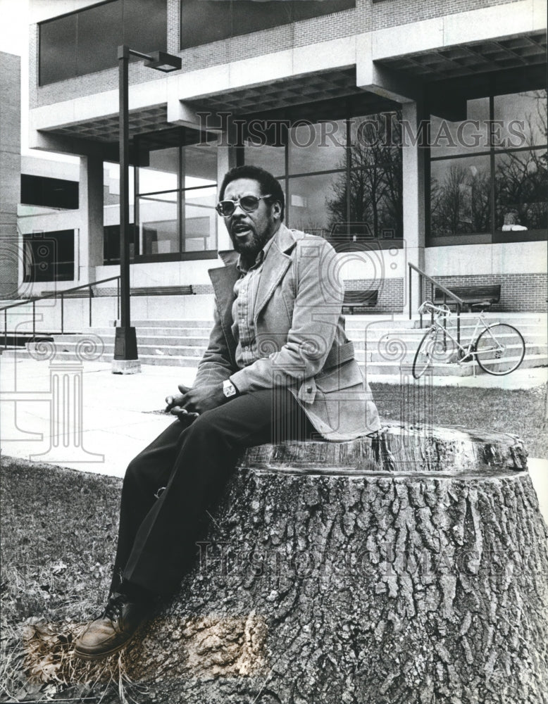 1962 Press Photo CHAMP creator &amp; teacher, Lawrence B. Logan, Parkside, Wisconsin- Historic Images