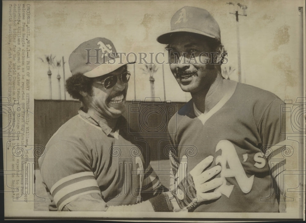 1975 Press Photo Billy Williams receives welcome from Reggie Jackson, Arizona.- Historic Images