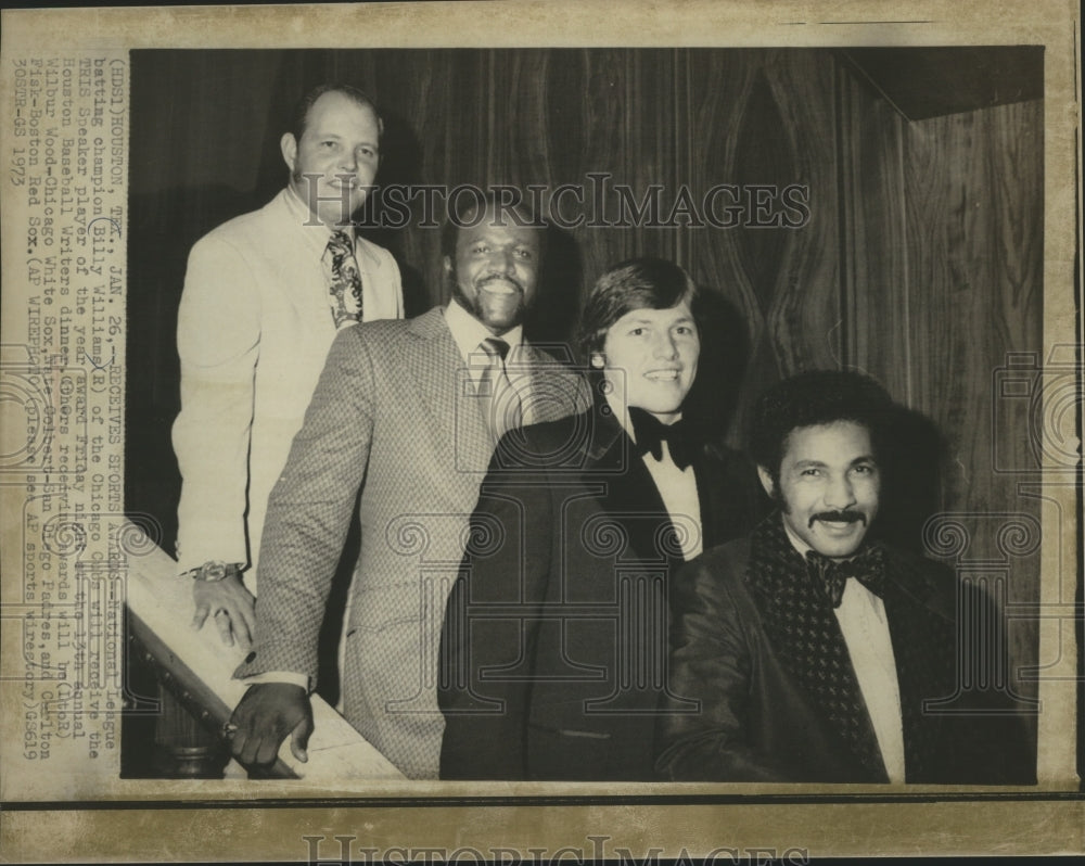 1973 Press Photo Baseball players receiving awards at Houston Baseball Writers- Historic Images