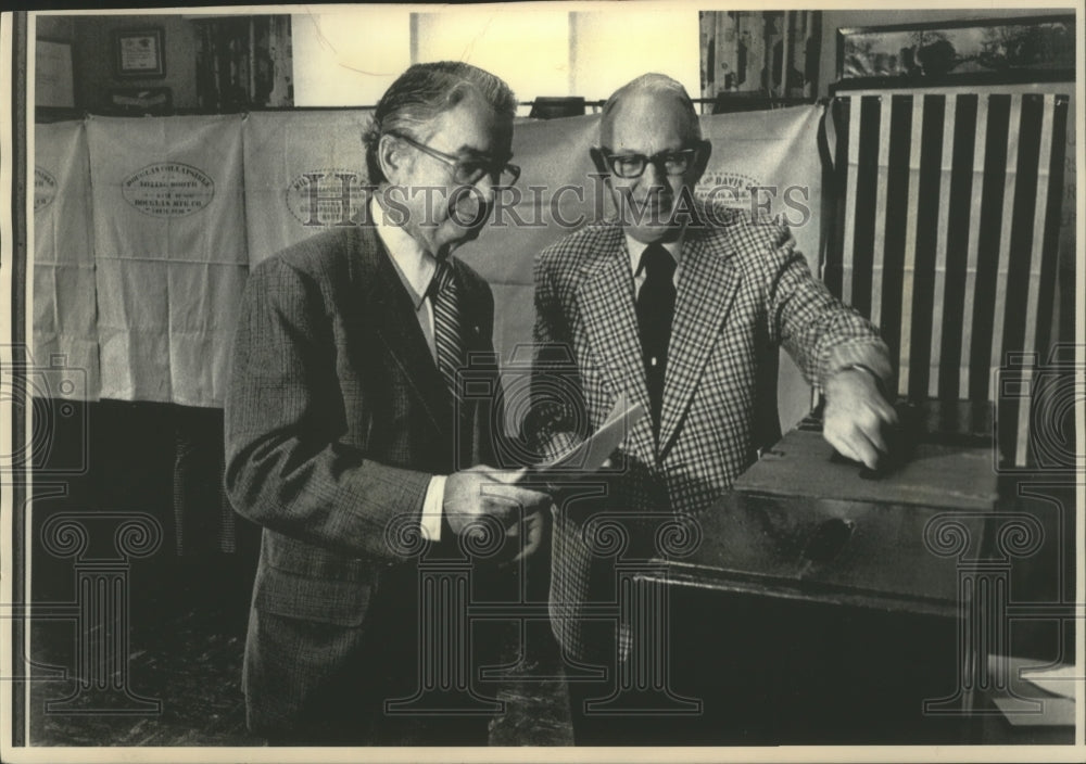 1976 Press Photo Governor Lucey with Ballot on Voting Day in Madison Wisconsin- Historic Images