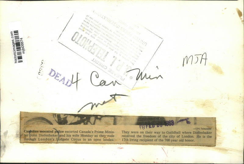 Load image into Gallery viewer, 1963 Press Photo Canadian Prime Minister John Diefenbaker visits London
