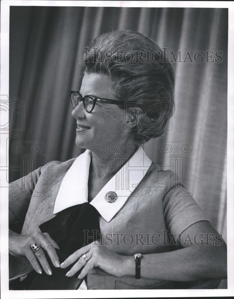 1970 Press Photo Anna Foster First Woman President at American Banking Institute- Historic Images