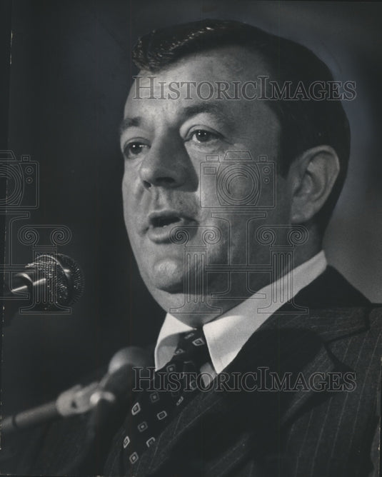 1977 Press Photo NBA Bucks Owner James (Jim) Fitzgerald - mjb11479- Historic Images