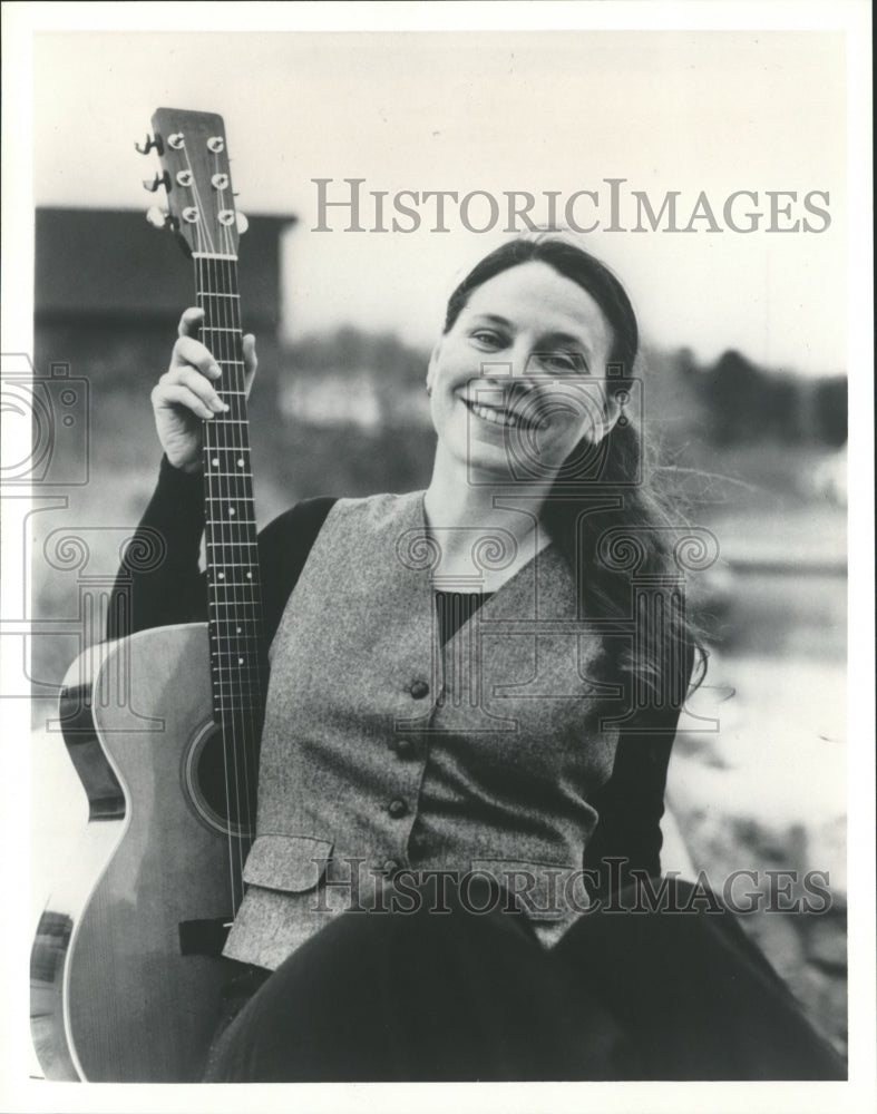 1984 Press Photo Storyteller Heather Forest- Historic Images