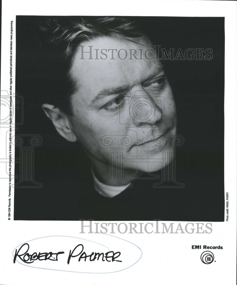 1994 Press Photo Robert Palmer poses for a promotional picture- Historic Images