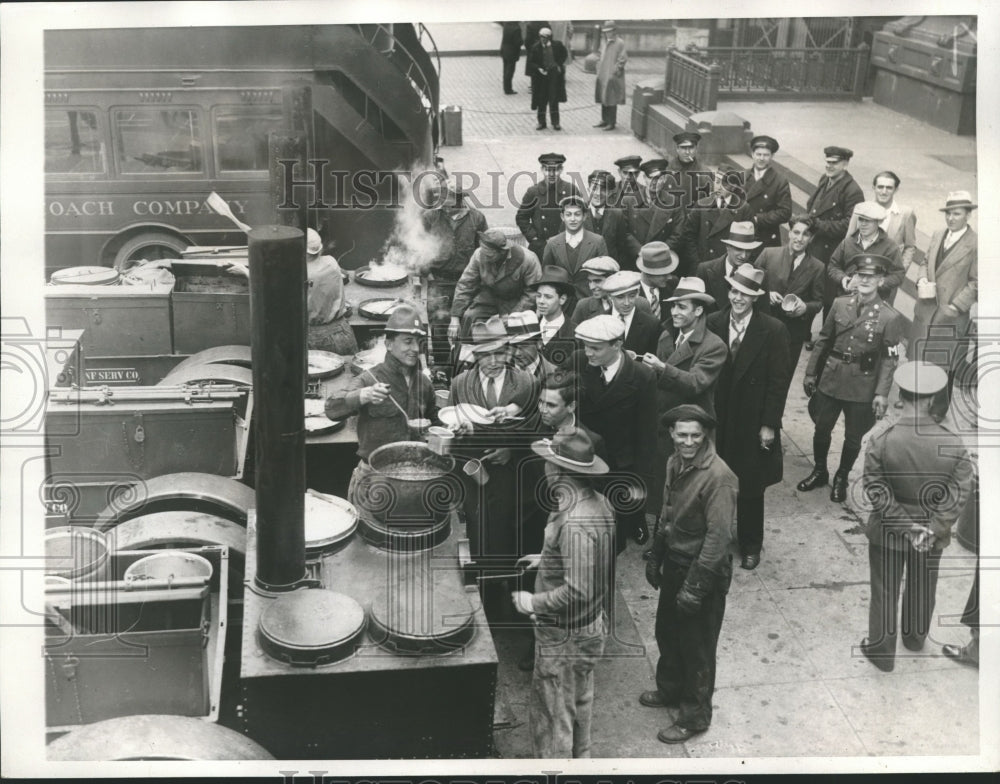 1933 Press Photo Rolling kitchen to feed workers by Roosevelt Reforestation Army- Historic Images