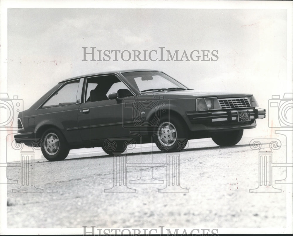 1980 Press Photo Ford Motor Company&#39;s Ford Escort Helps Lower Allstate Insurance- Historic Images