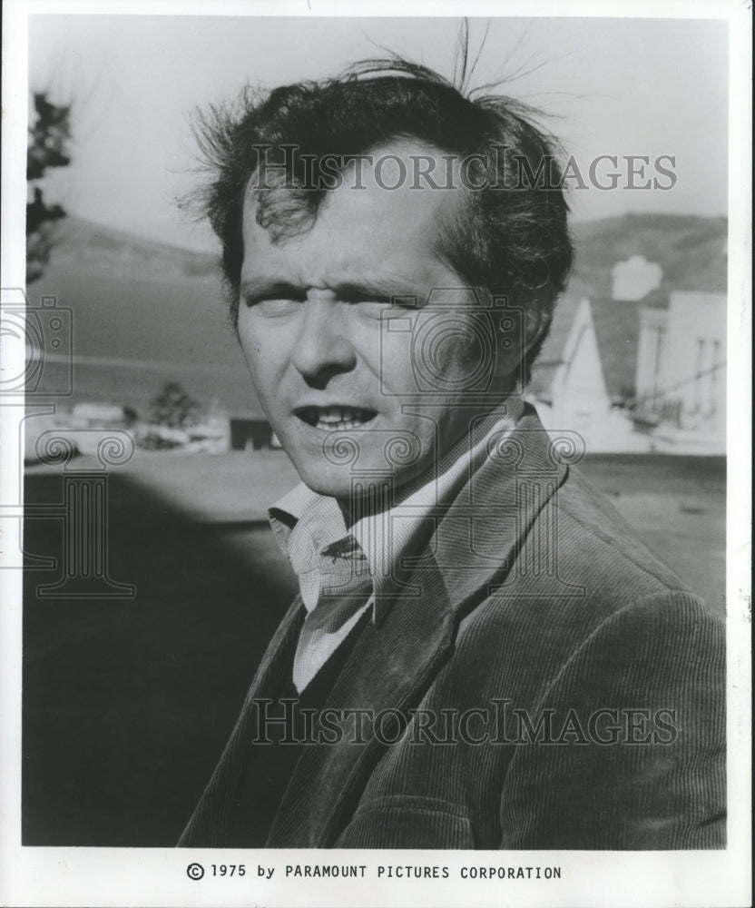 1975 Press Photo Actor Walter McGinn in Delancey Street Show on NBC- Historic Images