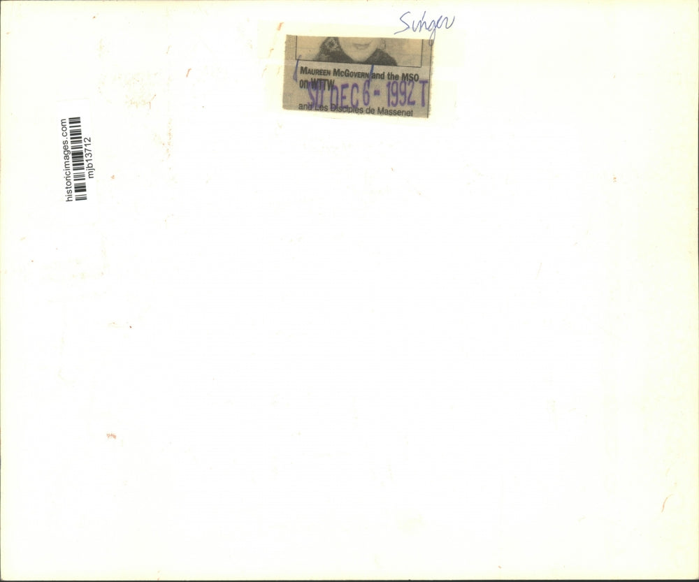 1992 Press Photo Singer Maureen McGovern - mjb13712