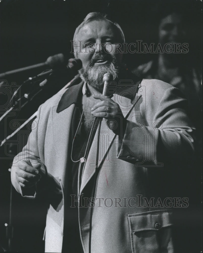 1973 Press Photo Singer Glen Yarborough - mjb14261