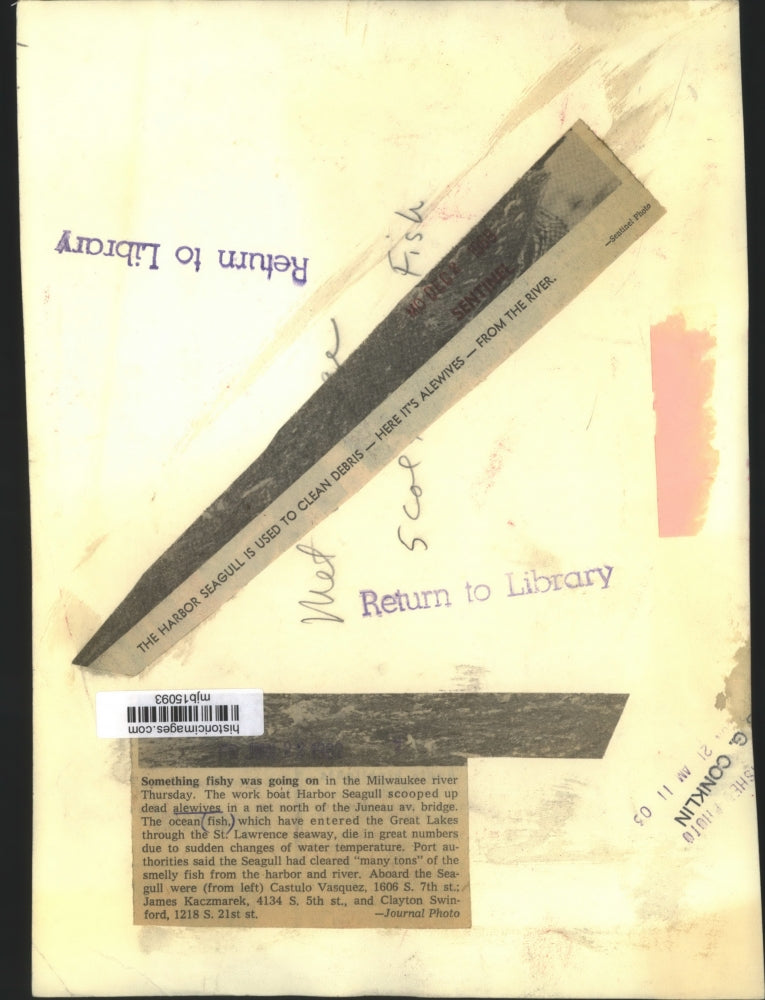 1968 Press Photo Castulo Vasquez, James Kaczmarek,Clayton Swinford Clean River