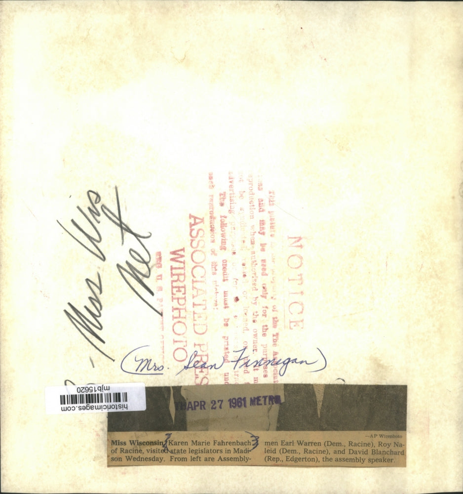 1961 Press Photo Miss Wisconsin Karen Fahrenback Meets with State Legislators