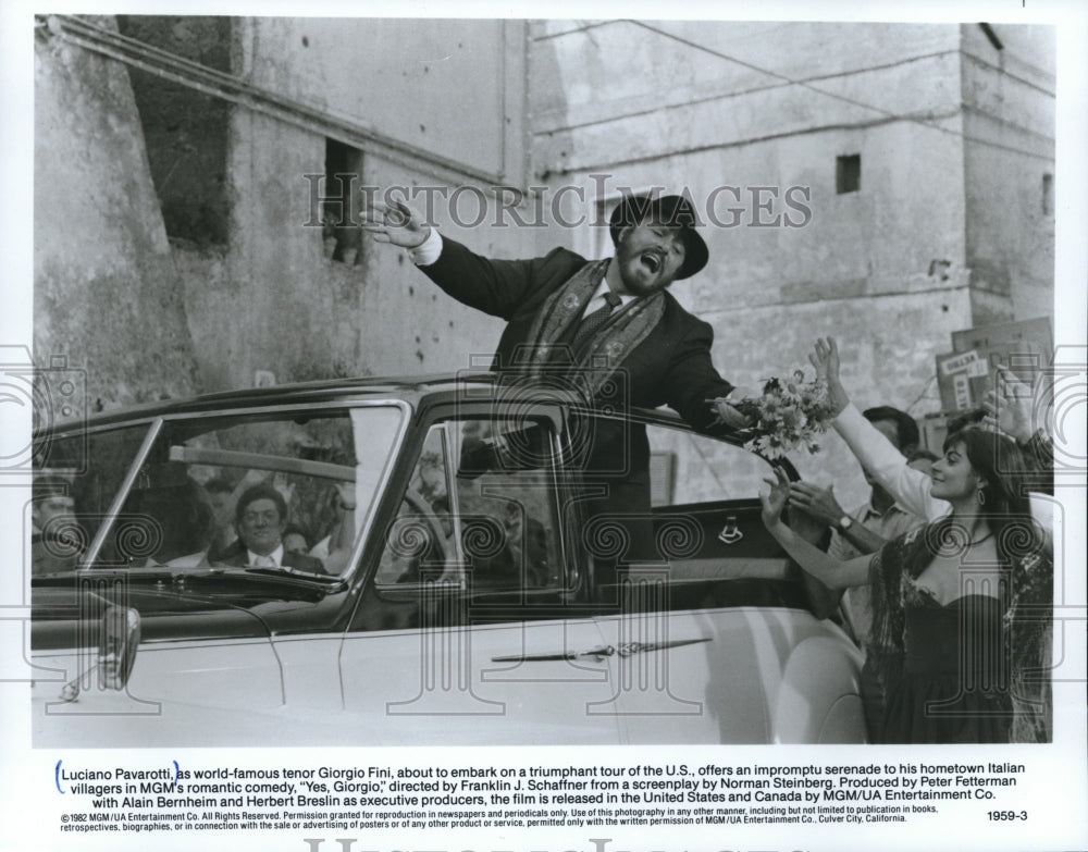 1982 Press Photo Luciano Pavarotti in &quot;Yes, Georgio&quot;- Historic Images