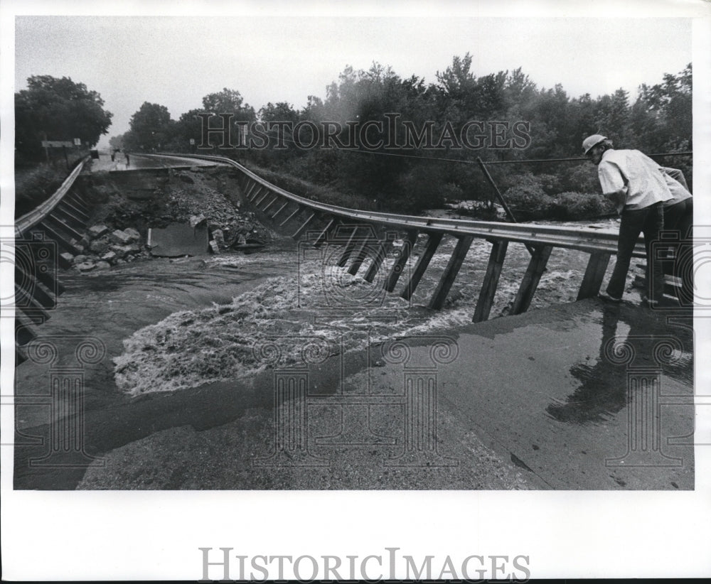 1978 Press Photo Washed out Highway 21 in Monroe County caused by Dam Overvlow- Historic Images