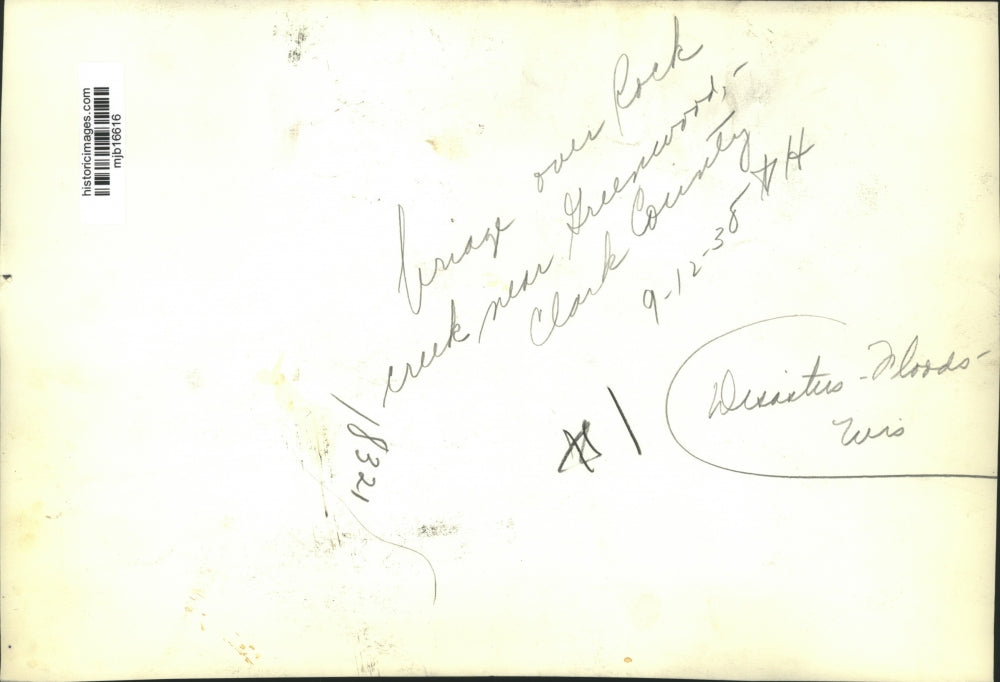 1938 Press Photo Rock Creek bridge near Greenwood in Clark County. - mjb16616