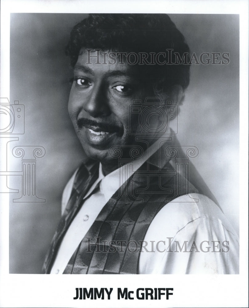 1993 Press Photo Jimmy McGriff, organ master, plays The Main Event in Milwaukee- Historic Images