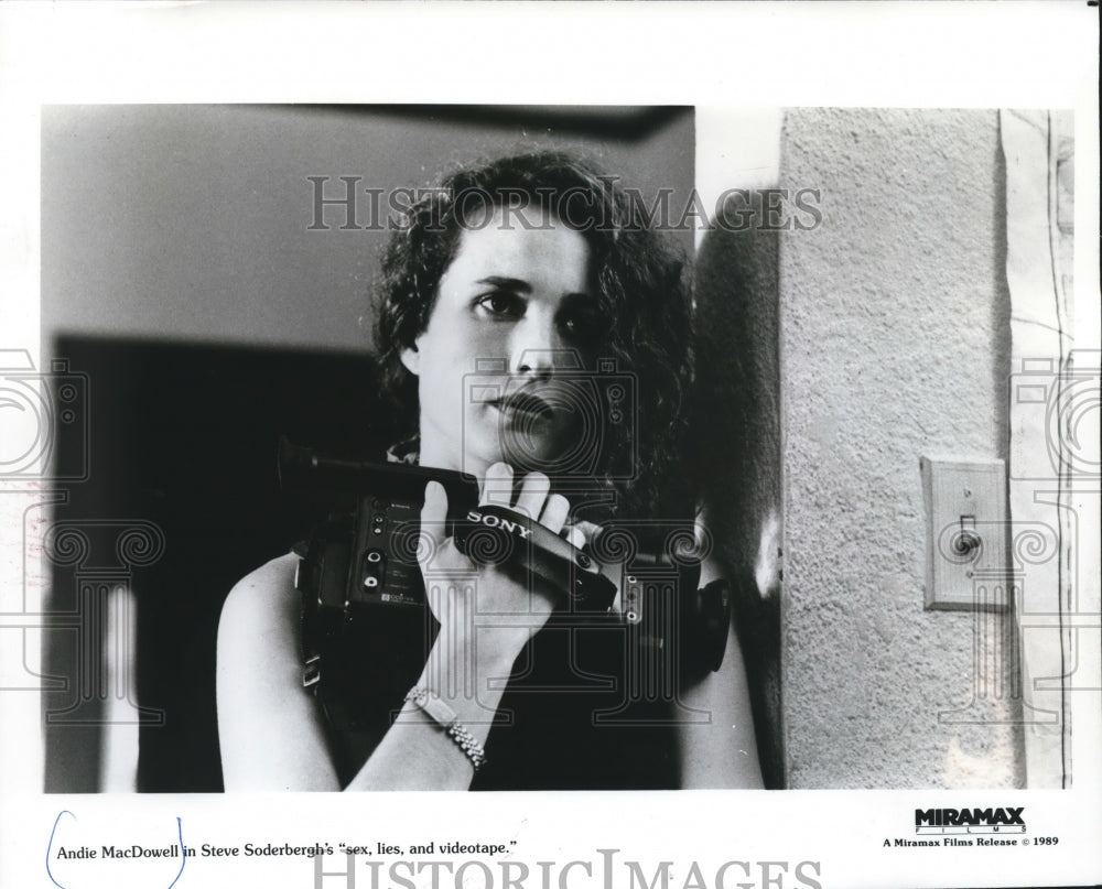 1989 Press Photo Actress Andie MacDowell in Sex, Lies, and Videotape Movie- Historic Images