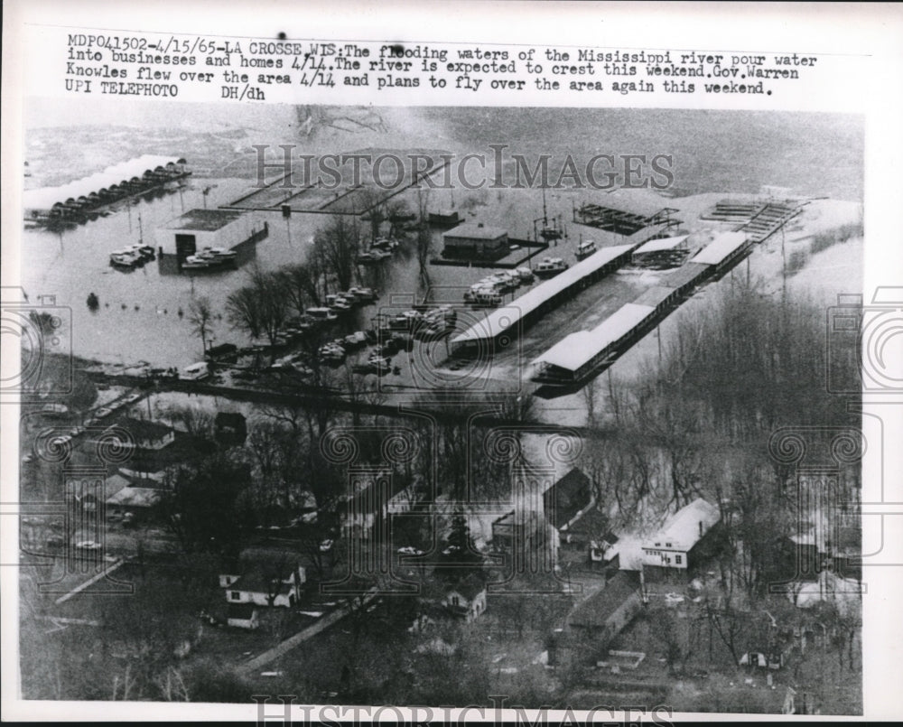 1965 Press Photo Aerial view of Mississippi River floods in La Crosse, Wisconsin- Historic Images