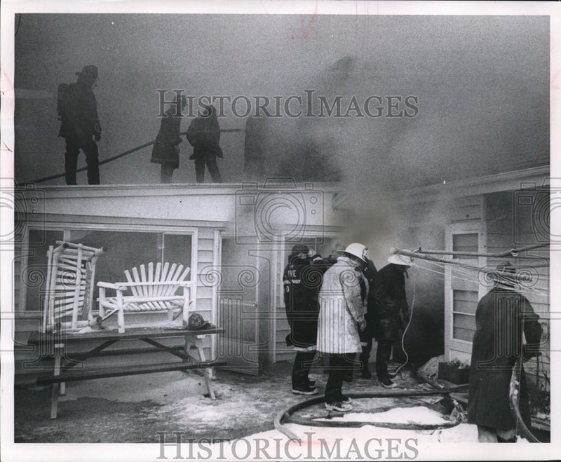Load image into Gallery viewer, 1963 Press Photo Firemen fight a blaze at a New Berlin house fire, Wisconsin
