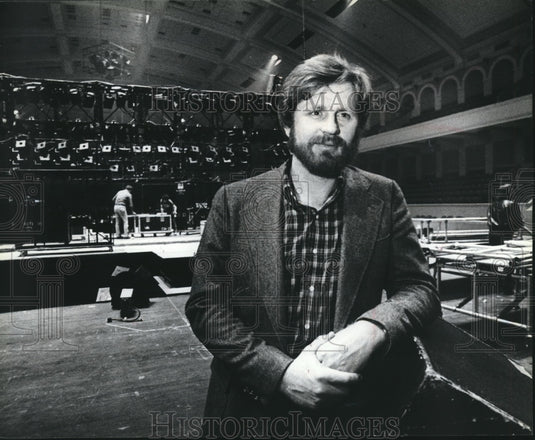 1982 Press Photo Randy McElrath, President of Stardate Productions, Milwaukee- Historic Images