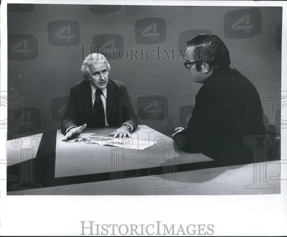 1974 Press Photo Mike McCormick and John McCullough of Channel 4 - mjb20717