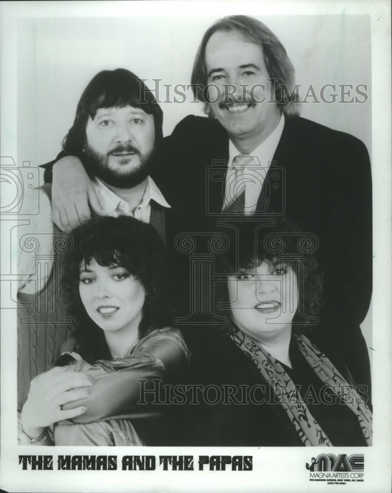 1984 Press Photo Elaine Spanky McFarlane with The Mamas and The Papas- Historic Images