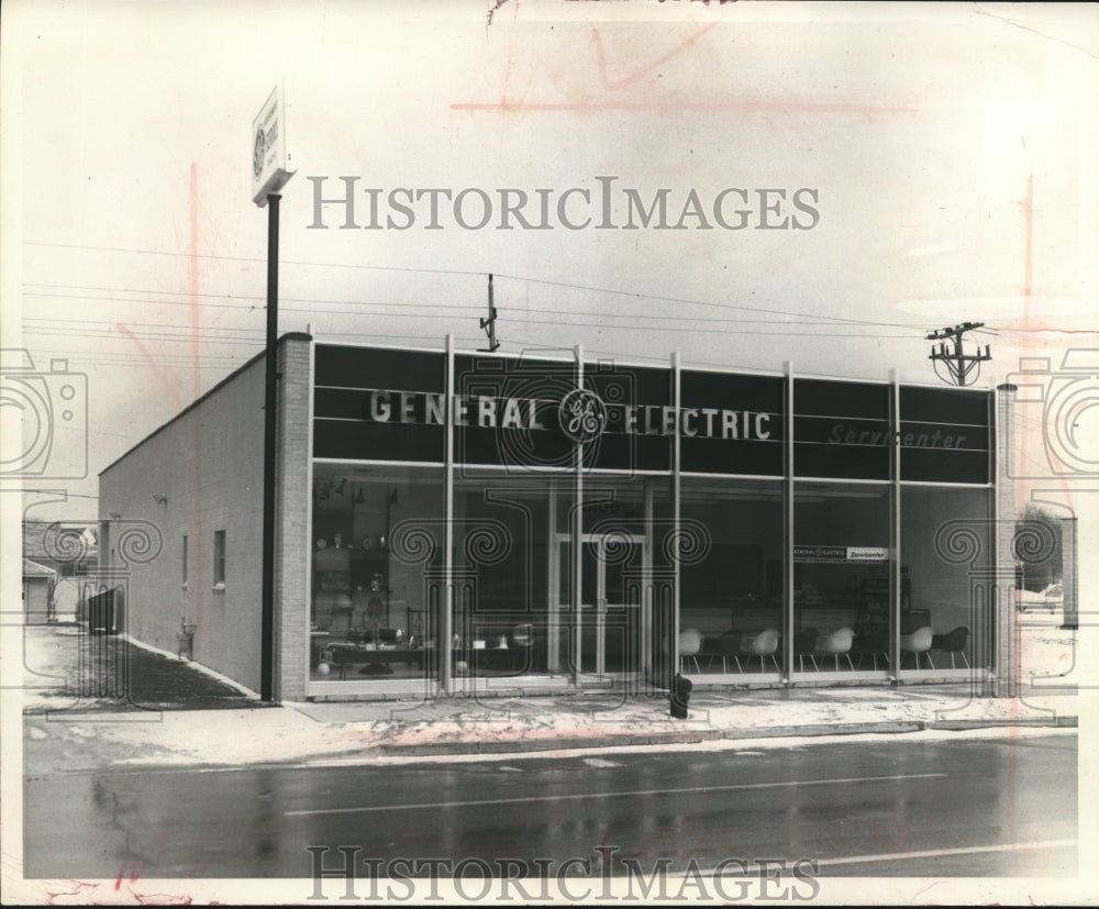 1966 Press Photo General Electric Service Center in Milwaukee, Wisconsin- Historic Images