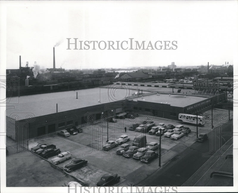 Load image into Gallery viewer, 1952 Press Photo General Electric Building, View of New Building - mjb21808
