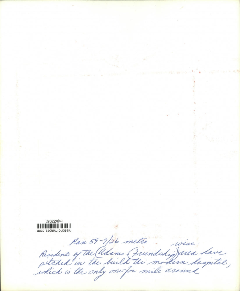 1959 Press Photo Residents pitch in for modern hospital in Friendship, Wisconsin