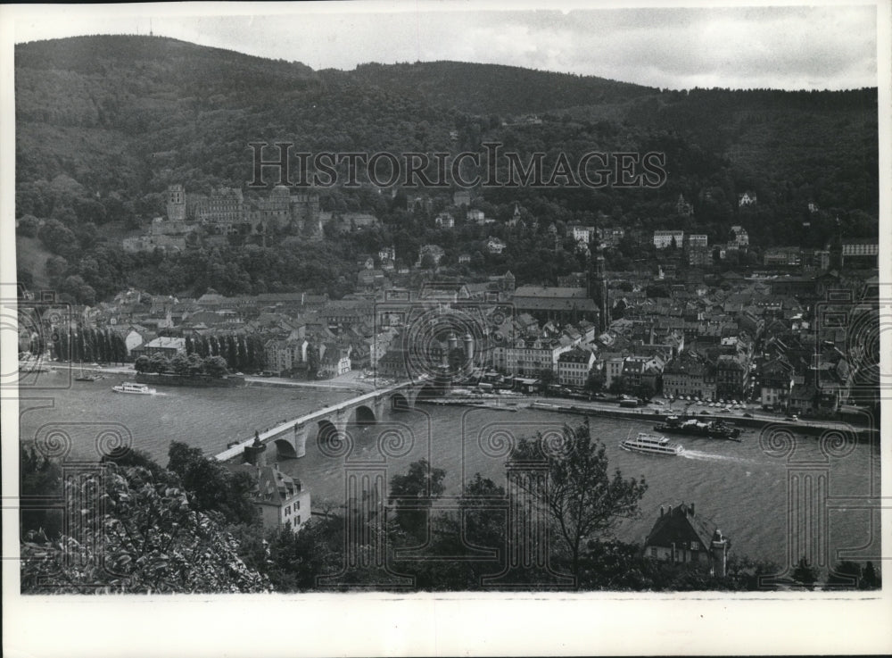 1969 Press Photo University Town of Heidelberg Germany&#39;s Neckar River Bridge