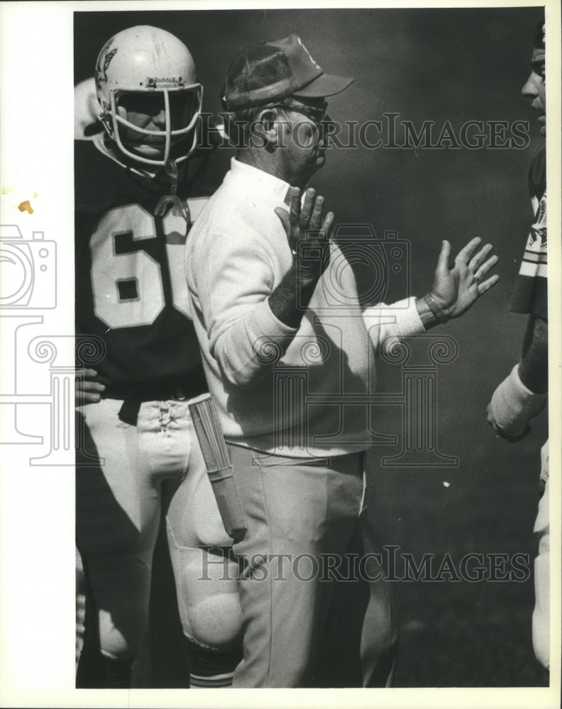 1984 Press Photo Forest Perkins, Whitewater Coach- Historic Images